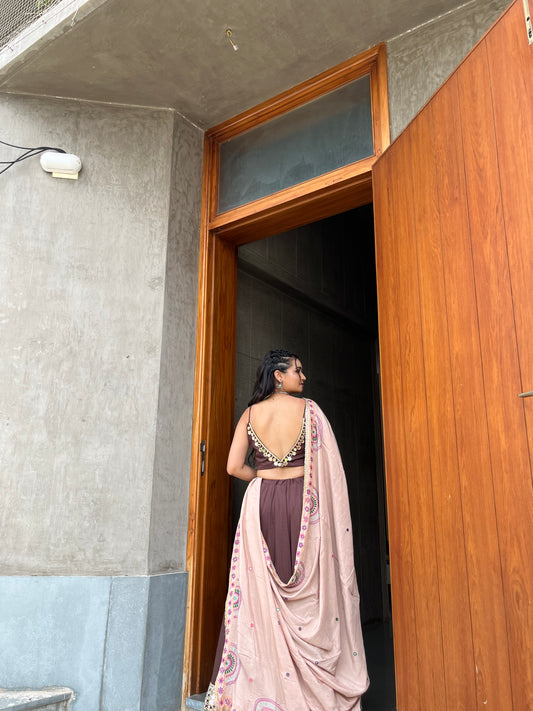 BROWN ( CHANIYA CHOLI )