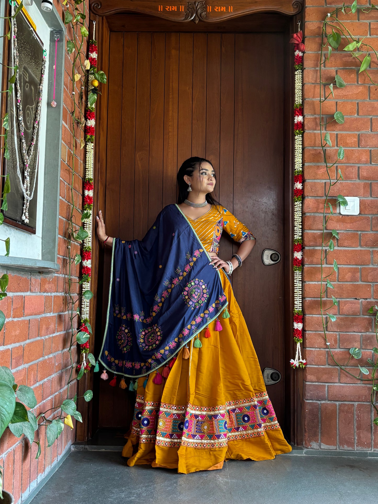 YELLOW ( CHANIYA CHOLI )