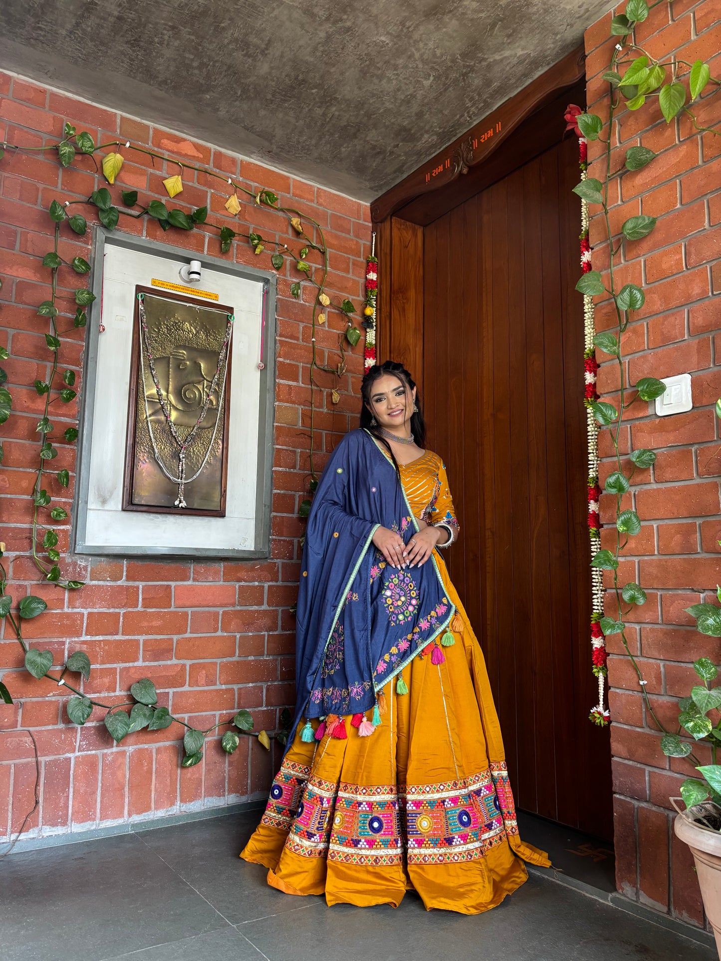 YELLOW ( CHANIYA CHOLI )