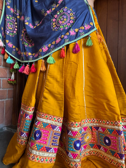 YELLOW ( CHANIYA CHOLI )