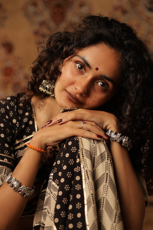 BLACK & BEIGE( CHANIYA CHOLI )